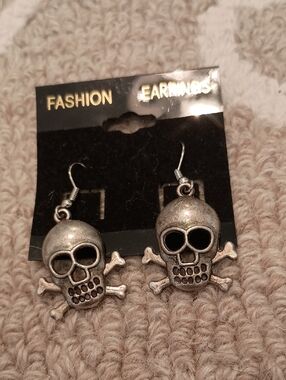 Skull & Crossbones Dangle Earrings - Stainless Steel